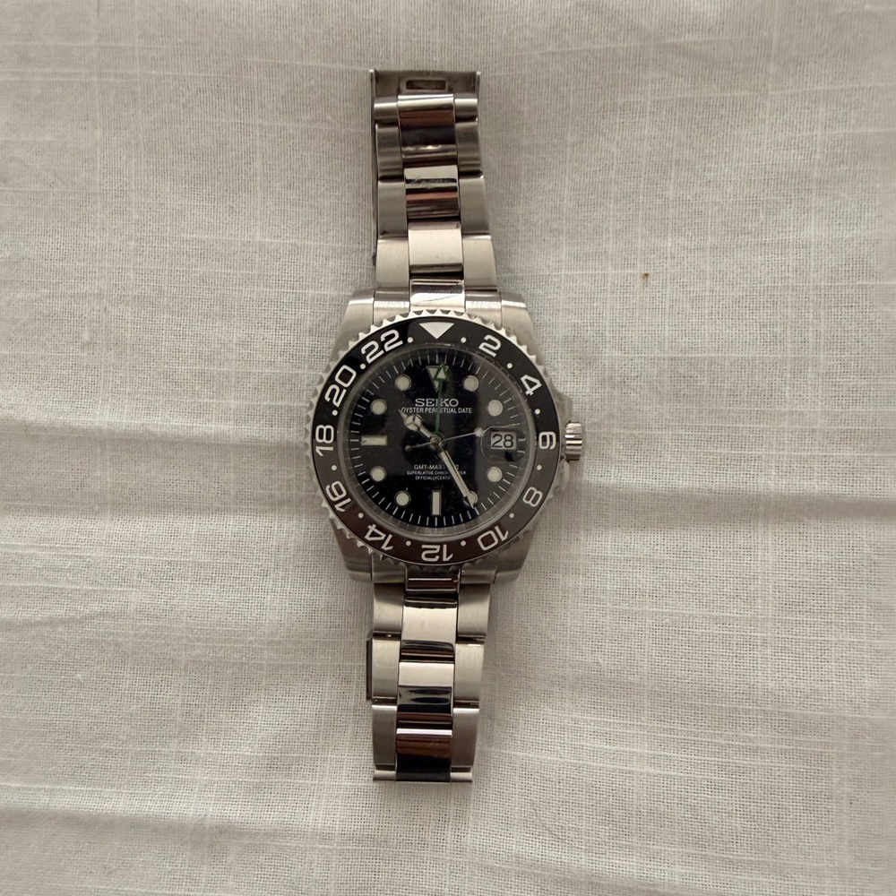 Seiko Mod GMT Master II (Bruce Wayne) Black & Gray Men's Watch